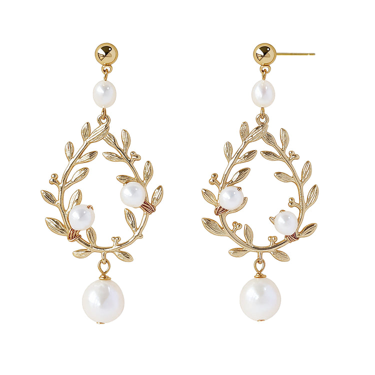 AUSKIA “Serendipity” White Pearl Stud Earrings – Handcrafted Original Design